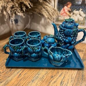 💙 Vintage Blue Fruit Ceramic Tea Set – 10Pieces with Tray